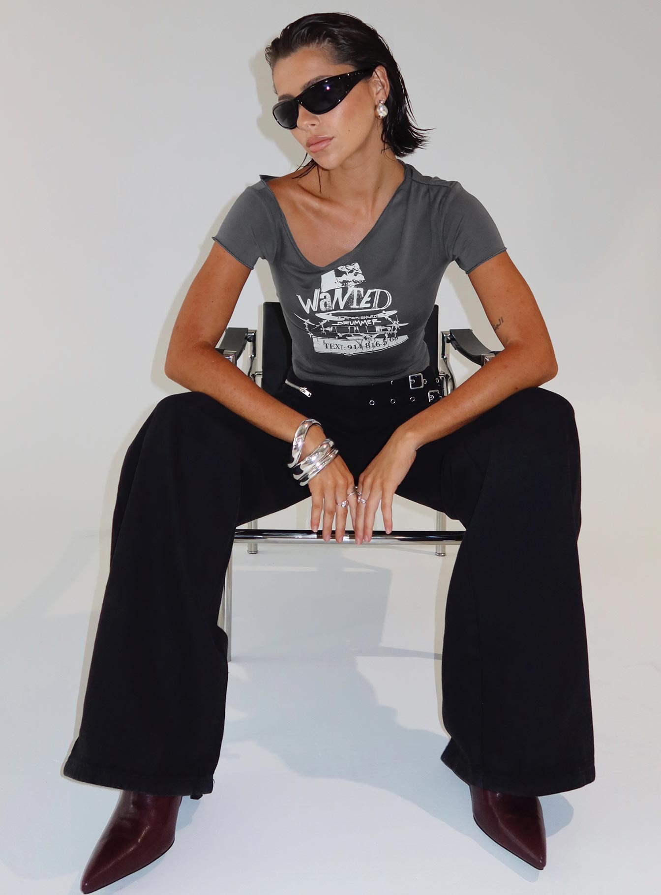 Paltrow Mid Rise Wide Leg Cargo Jeans Black women's denim jeans by Ellevoria