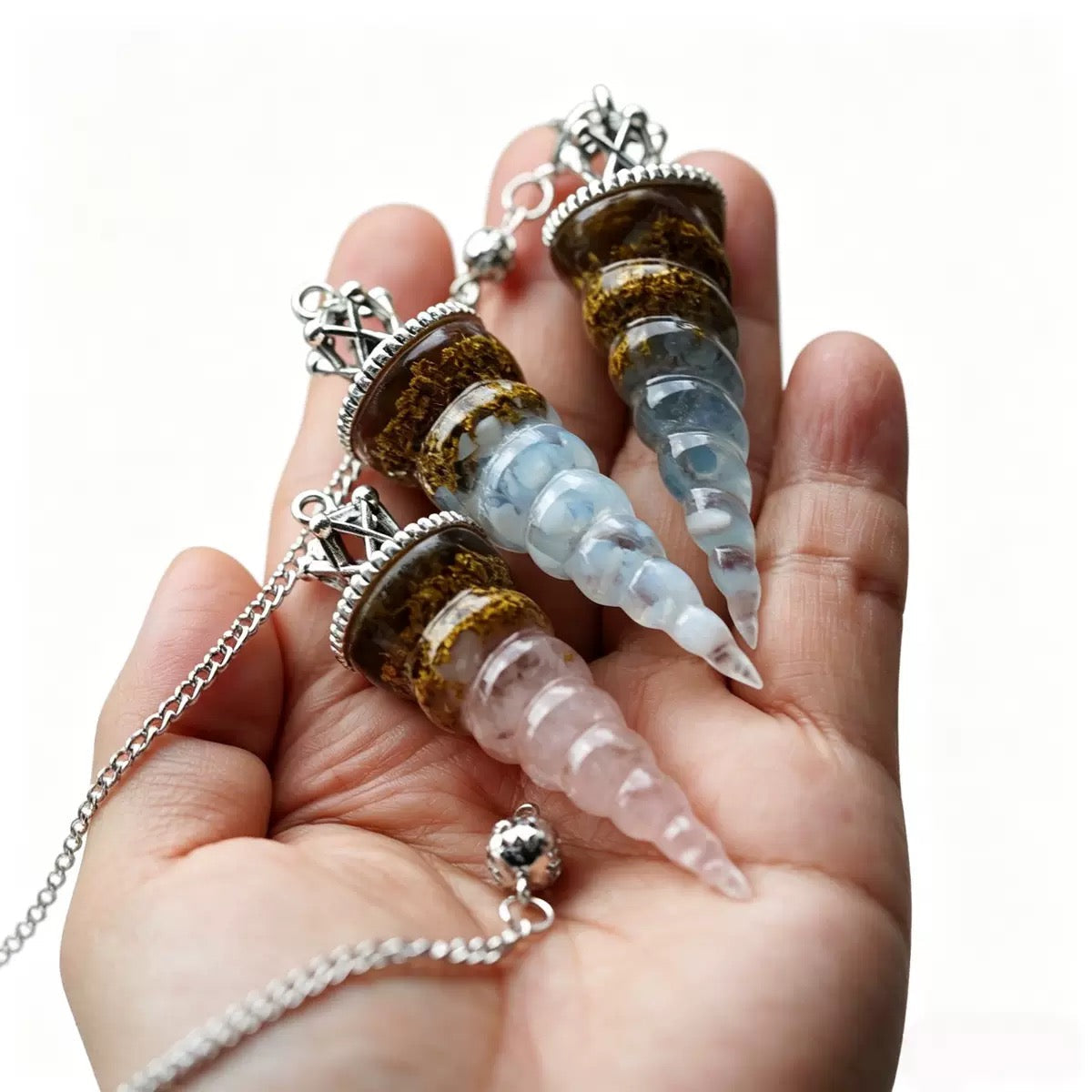 Crystal Chips Unicorn Pendulum