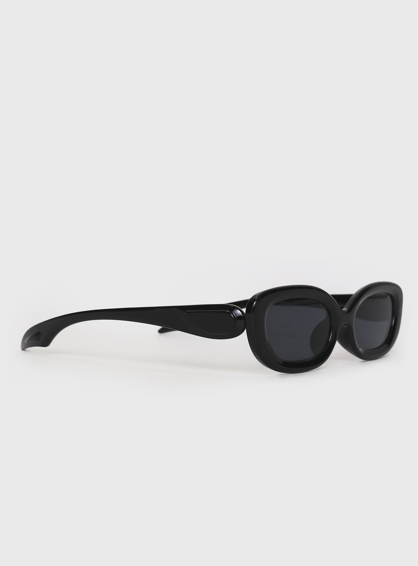 Nehemiah Sunglasses Black women's sunglasses by Ellevoria