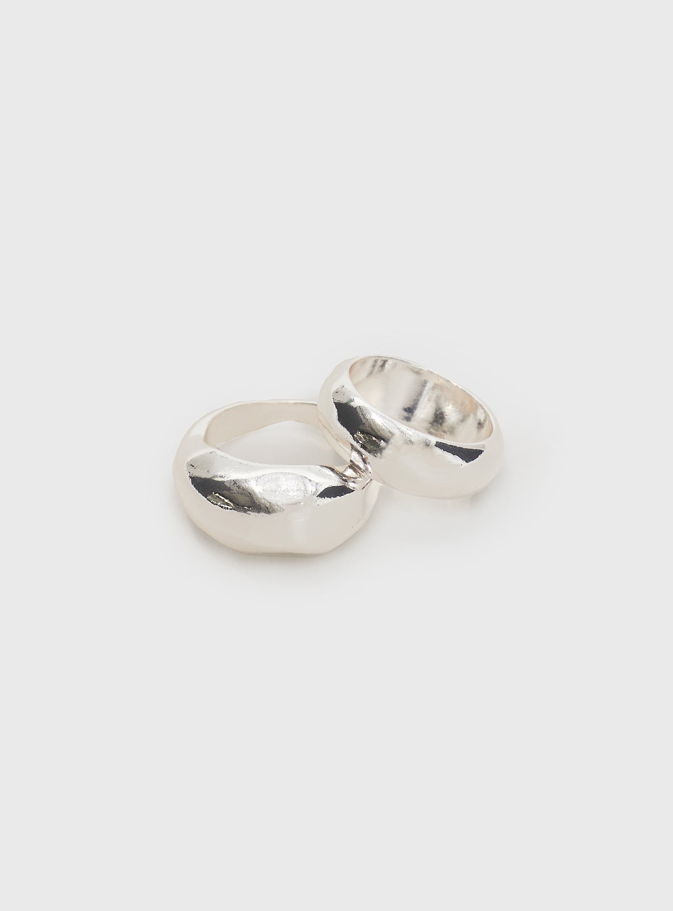 Medora Rings Silver women's ring by Ellevoria