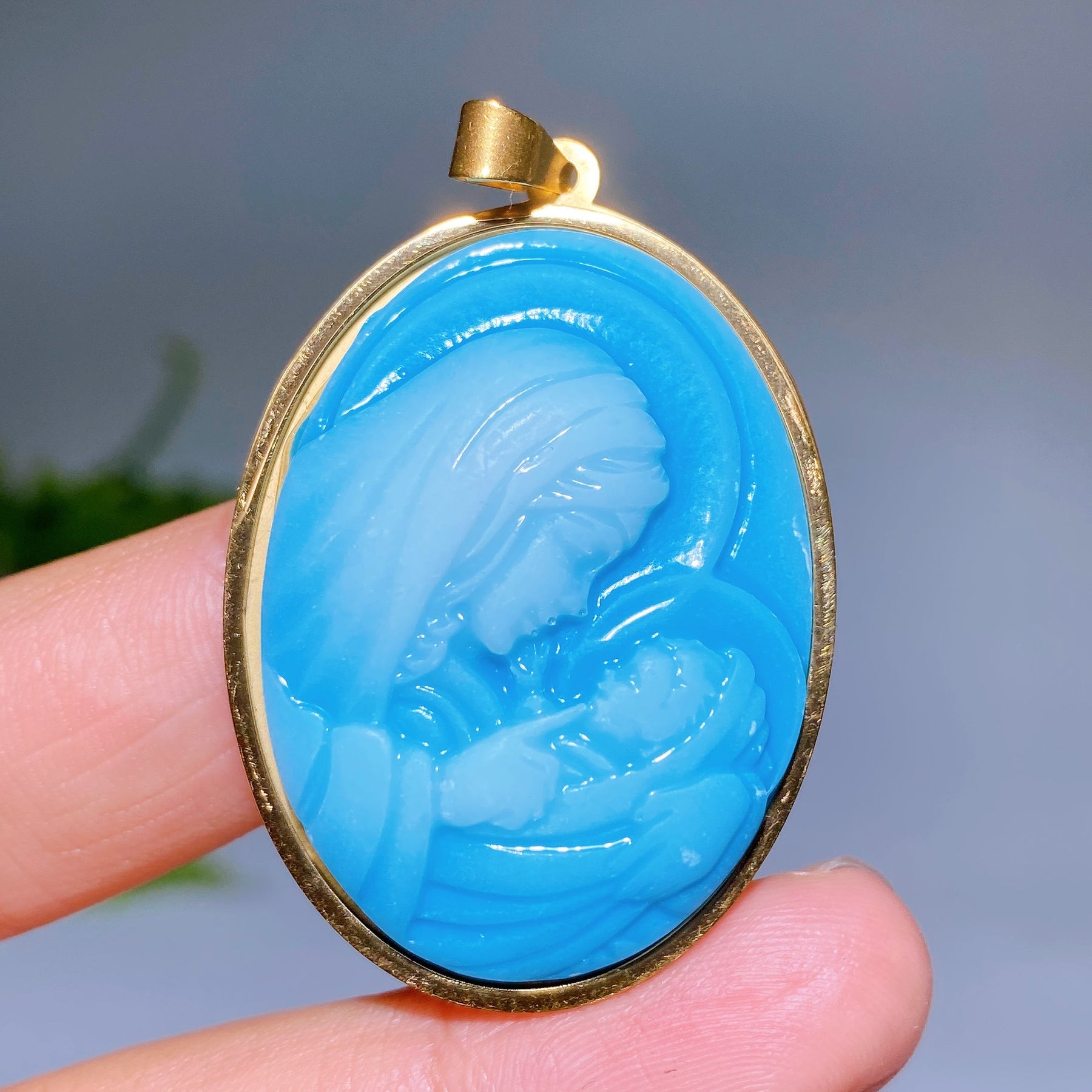 4cm Cameo Pendant