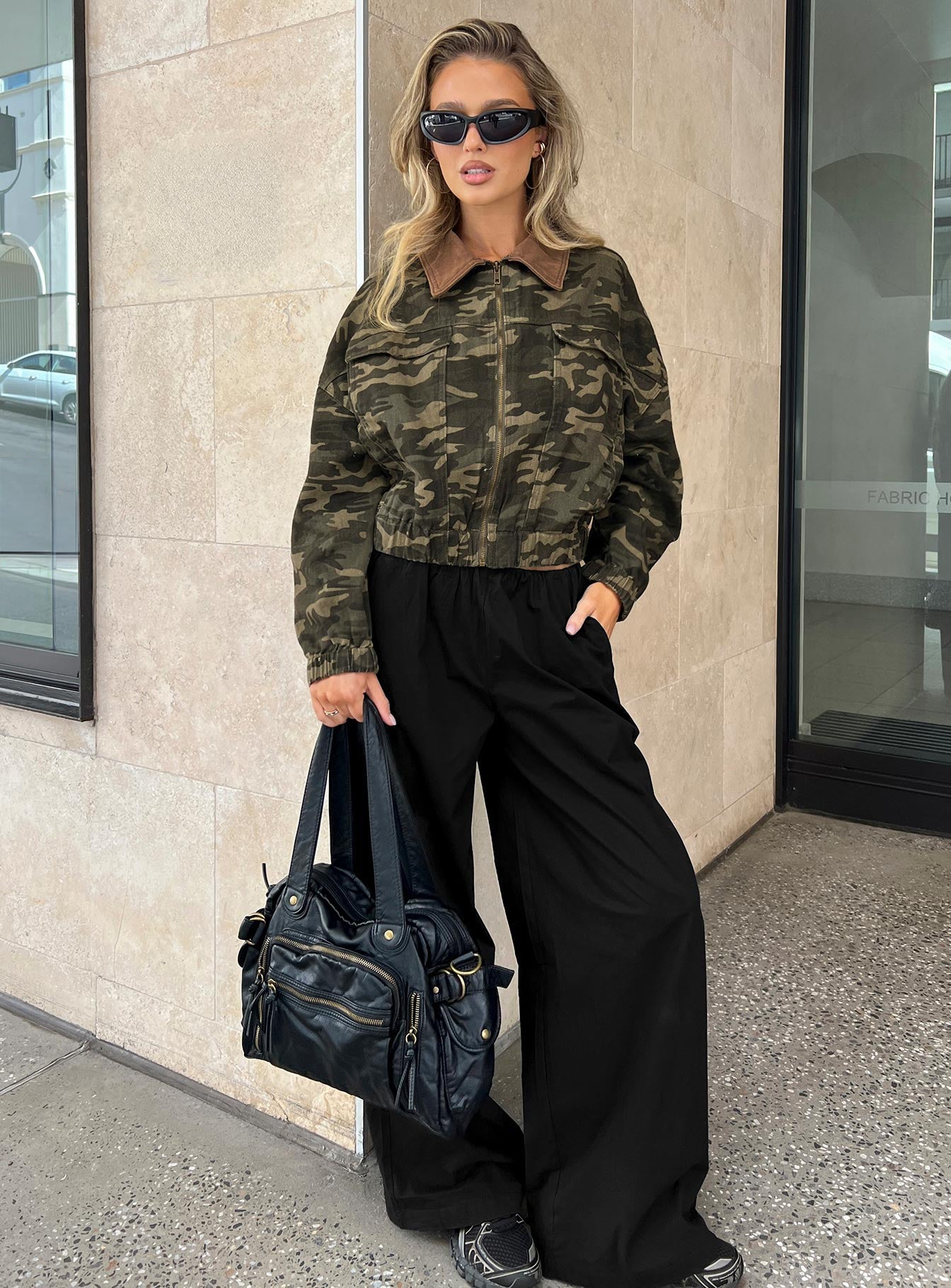 Lunea Concealed Waistband Pants Black - loose fit women's bottoms by Ellevoria
