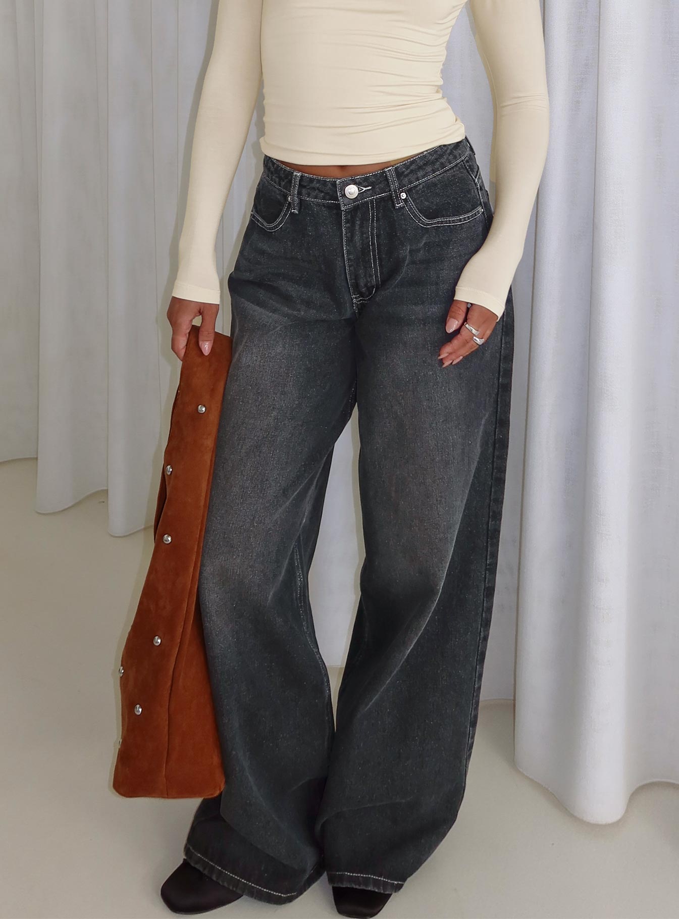 Naylor Mid Rise Wide Leg Jeans Grey Wash women's denim jeans by Ellevoria