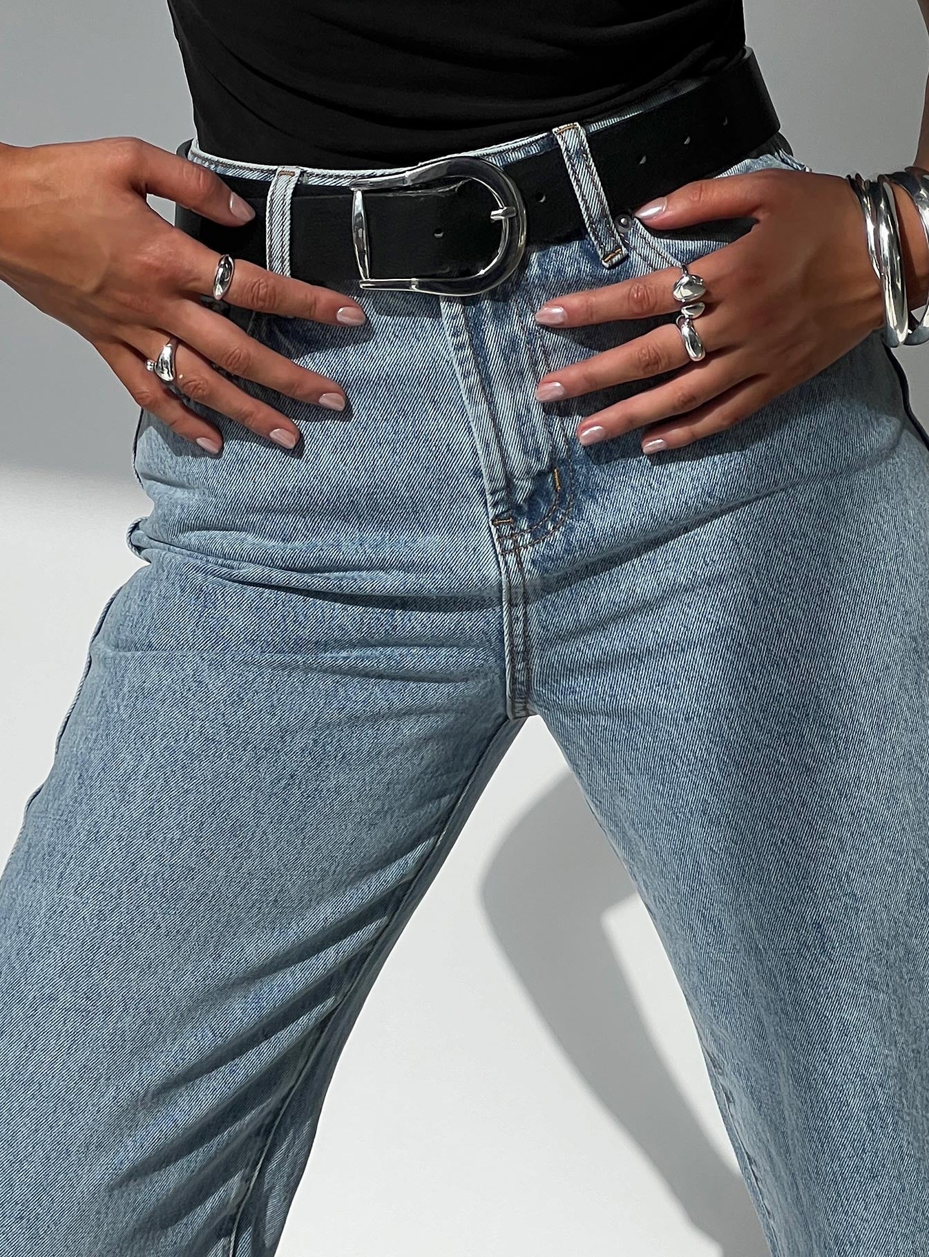 Breslin Belt Black / Silver women's belt by Ellevoria