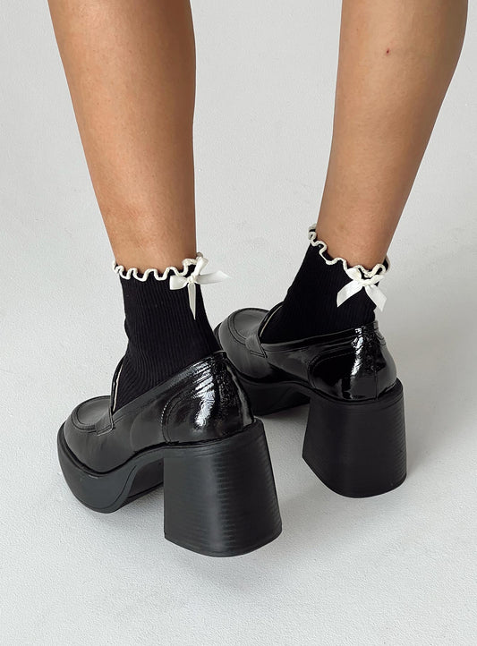 Lanter Socks Black / Cream women's socks by Ellevoria