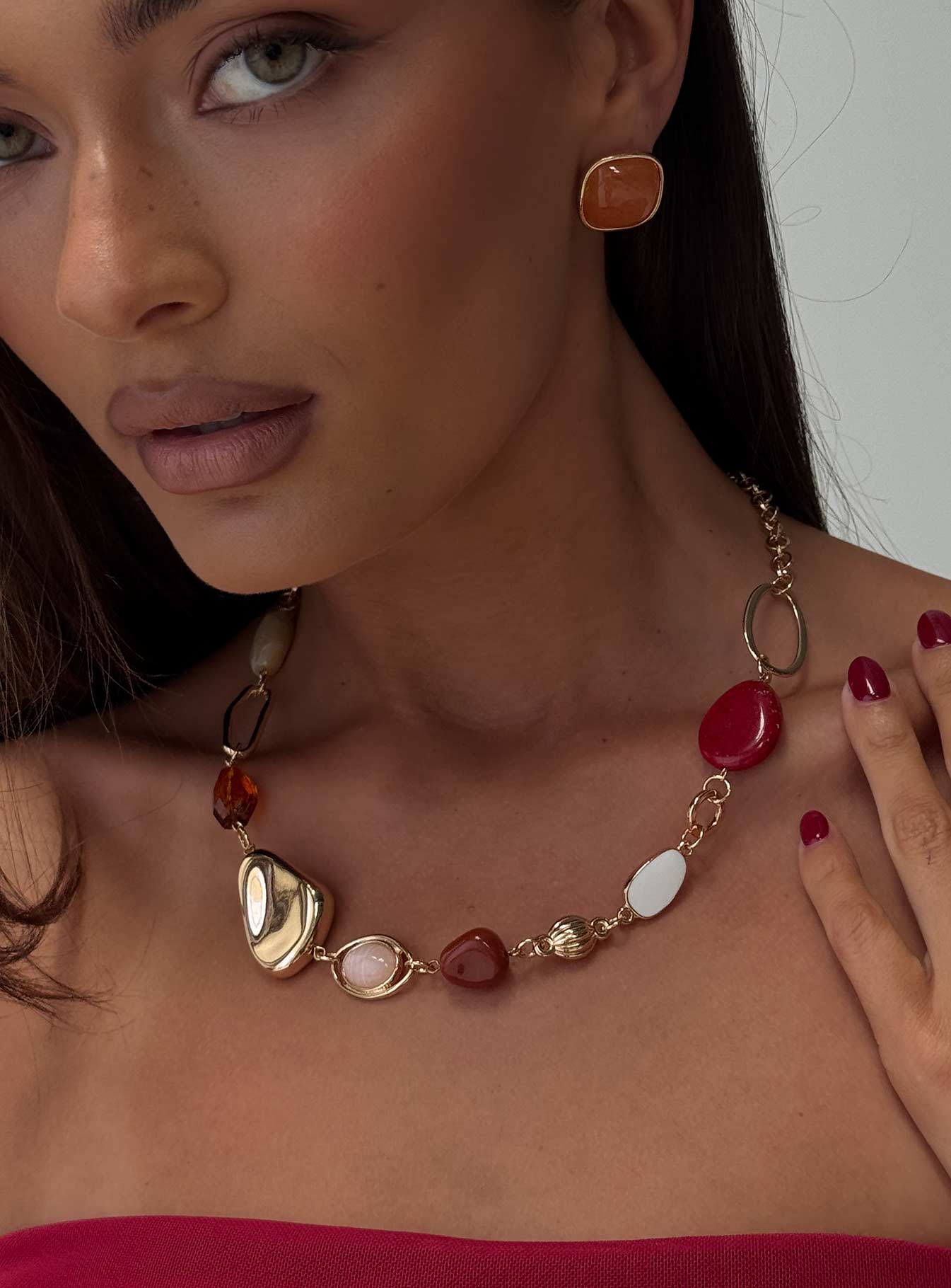 Quincie Necklace Gold / Red women's necklace by Ellevoria
