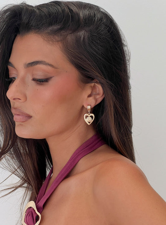 Giabella Heart Earrings Gold women's earrings by Ellevoria