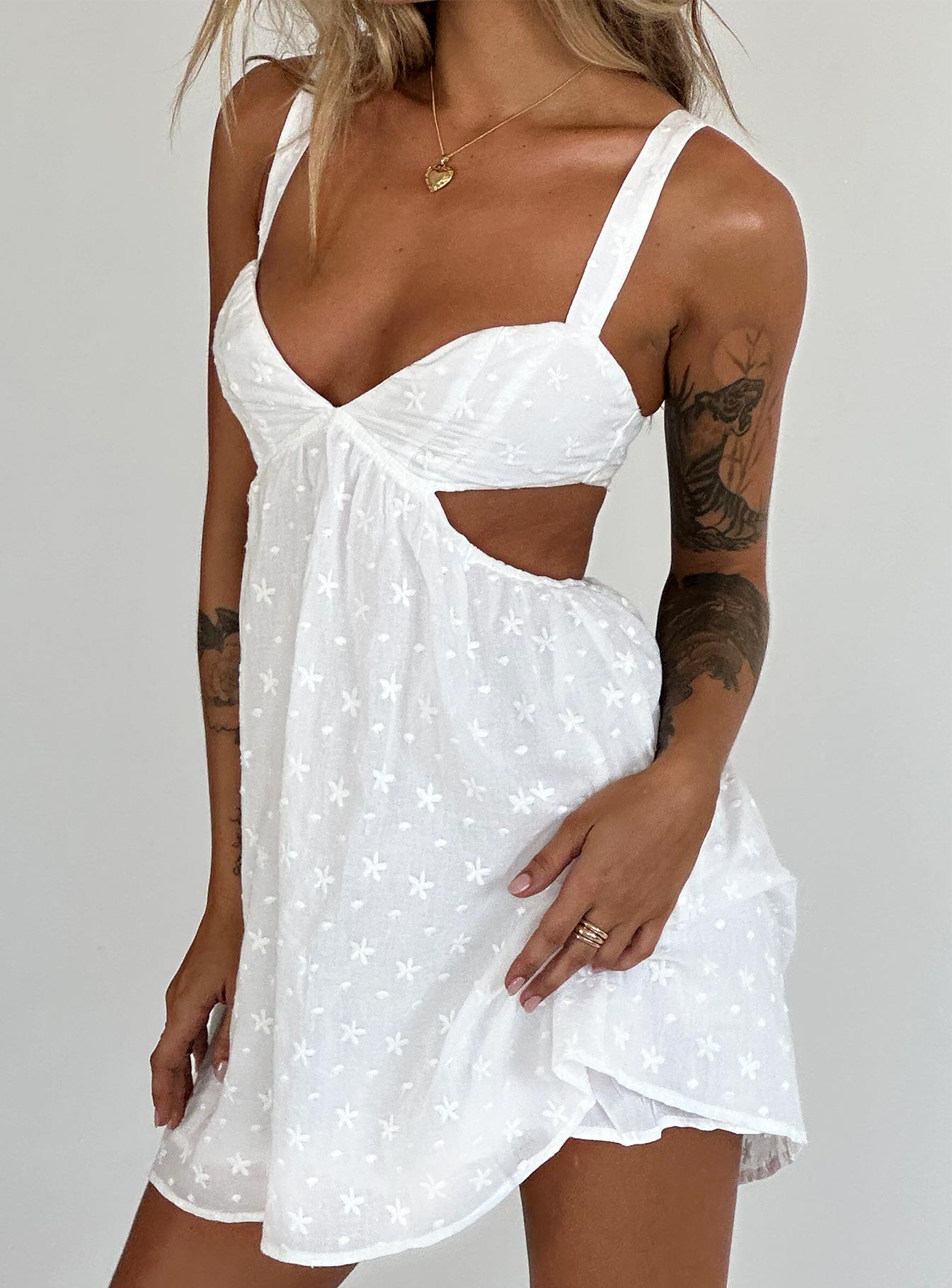 Khalia Mini Dress White - women's fashion by Ellevoria