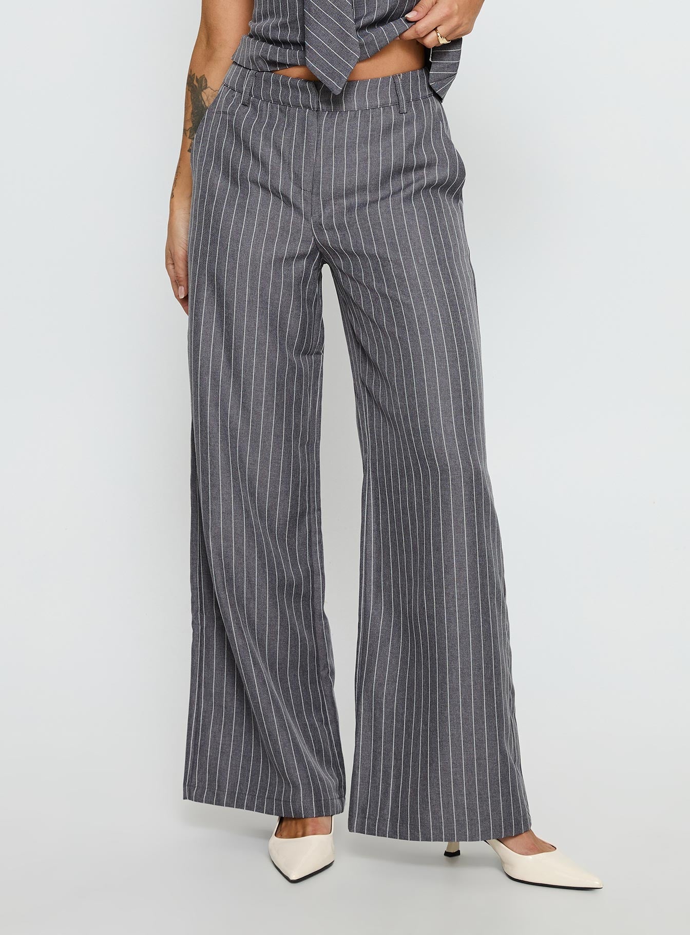 Uvelia Tailored Pants Grey Pinstripe - loose fit women's bottoms by Ellevoria