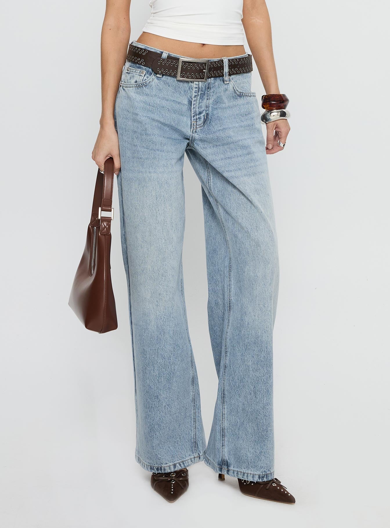 Serenitia Mid Rise Straight Leg Jeans Light Wash women's denim jeans by Ellevoria