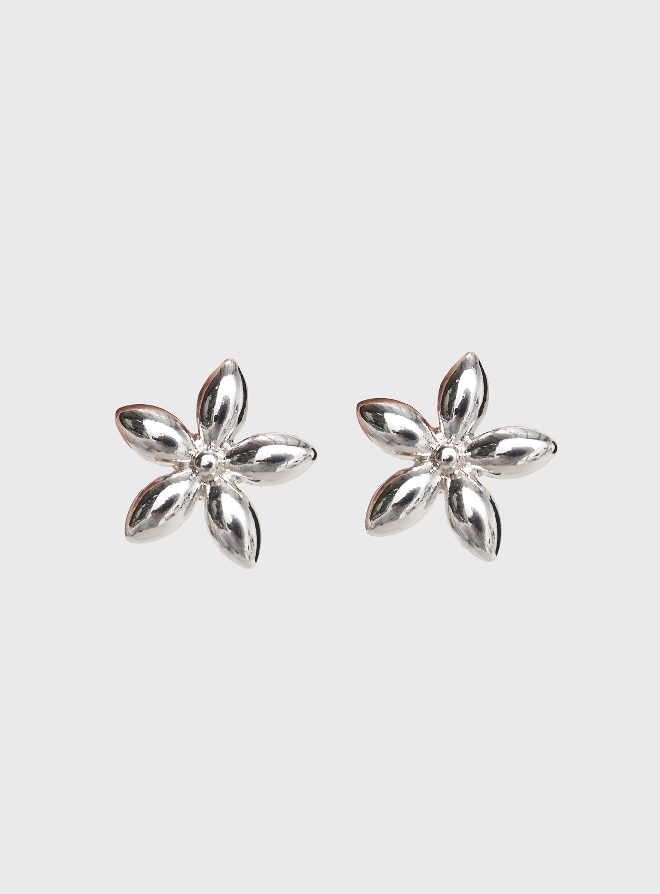 Torquil Earrings Silver women's earrings by Ellevoria
