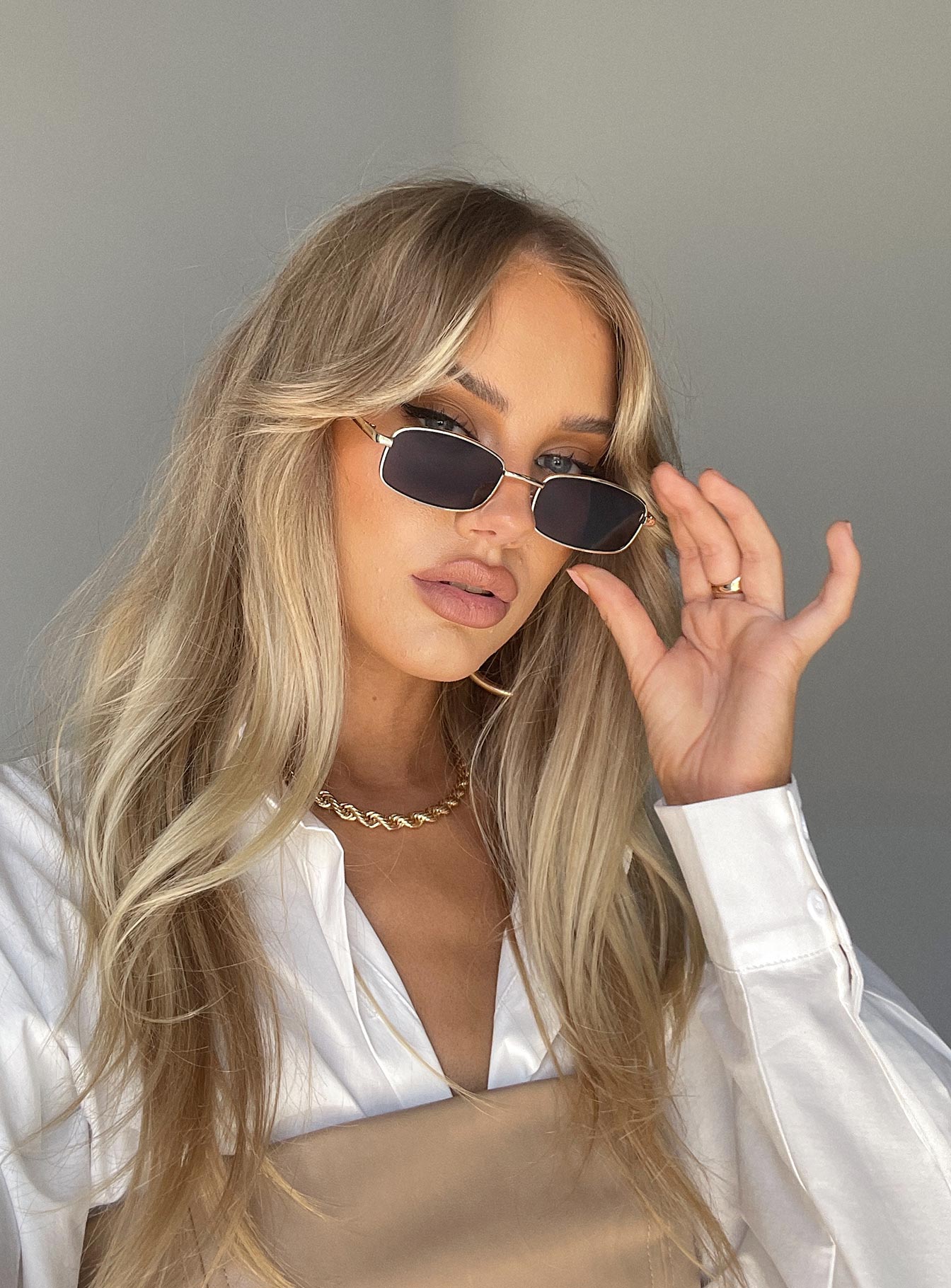 Nirvana Sunglasses Gold women's sunglasses by Ellevoria
