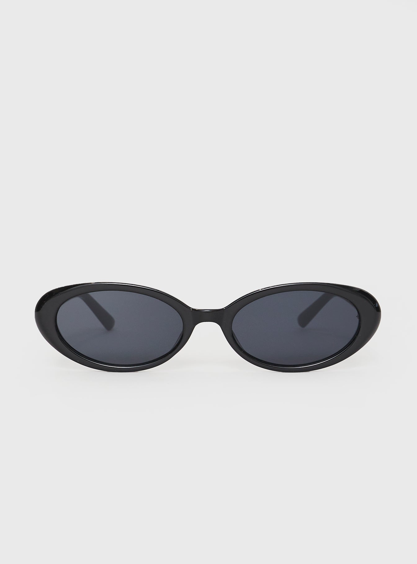 Beenna Sunglasses Black women's sunglasses by Ellevoria