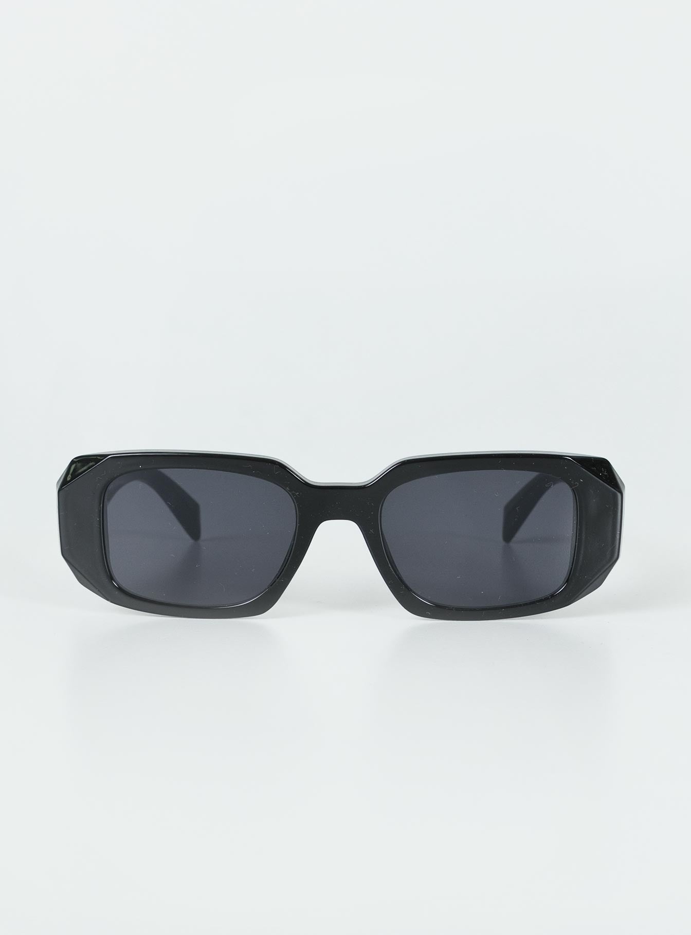 Gabrysia Sunglasses Black women's sunglasses by Ellevoria