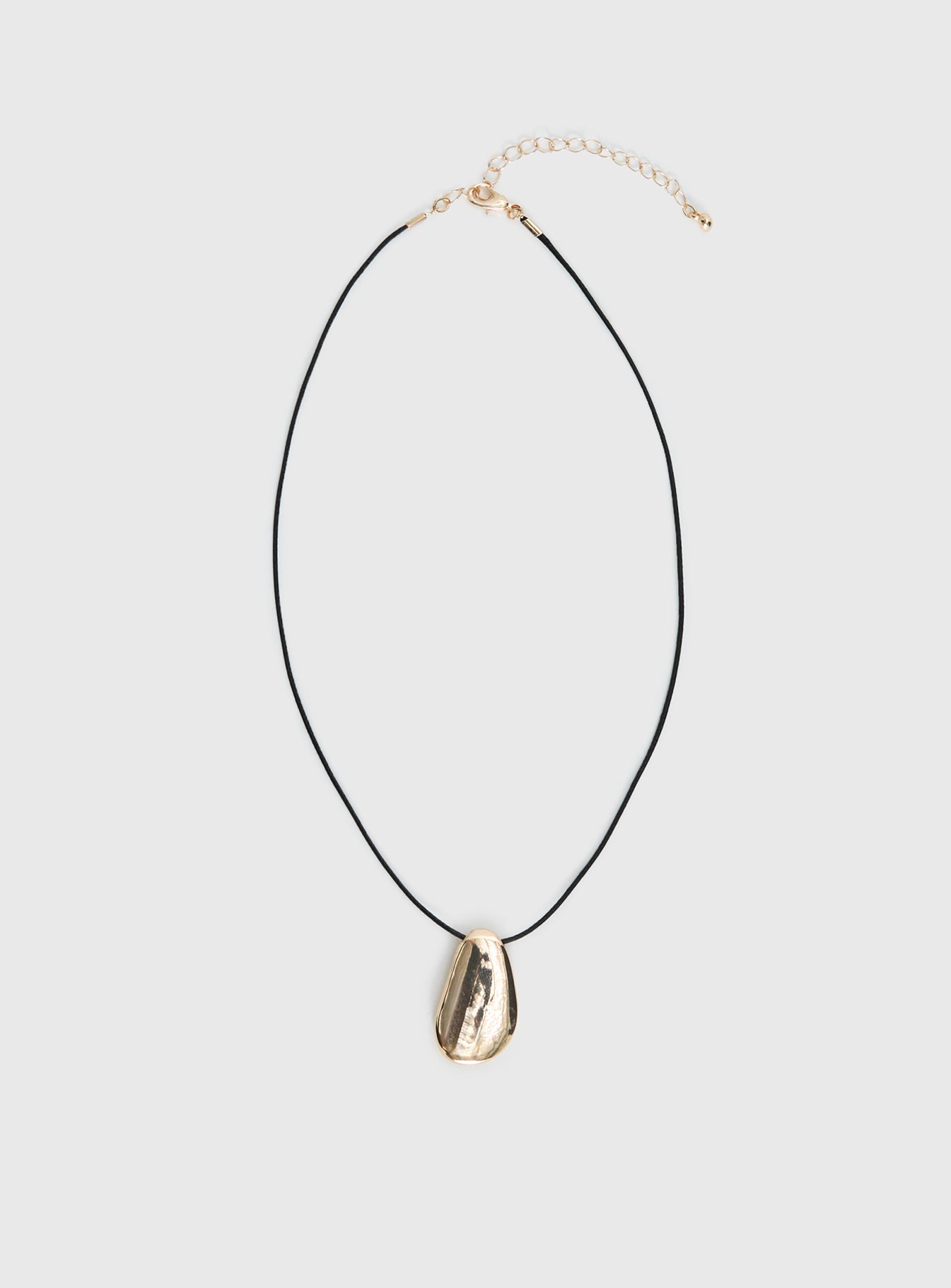 Prominent Pendant Necklace Gold women's necklace by Ellevoria