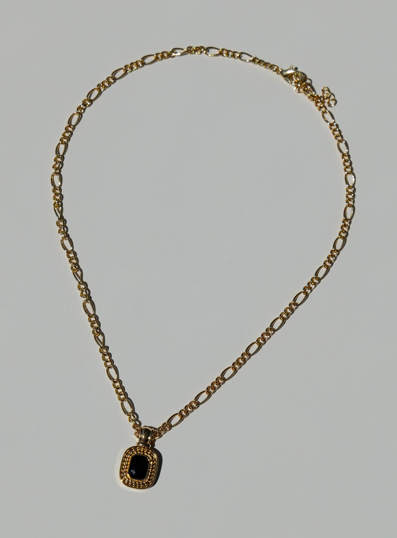 Setton Pendant Necklace Gold / Black women's necklace by Ellevoria
