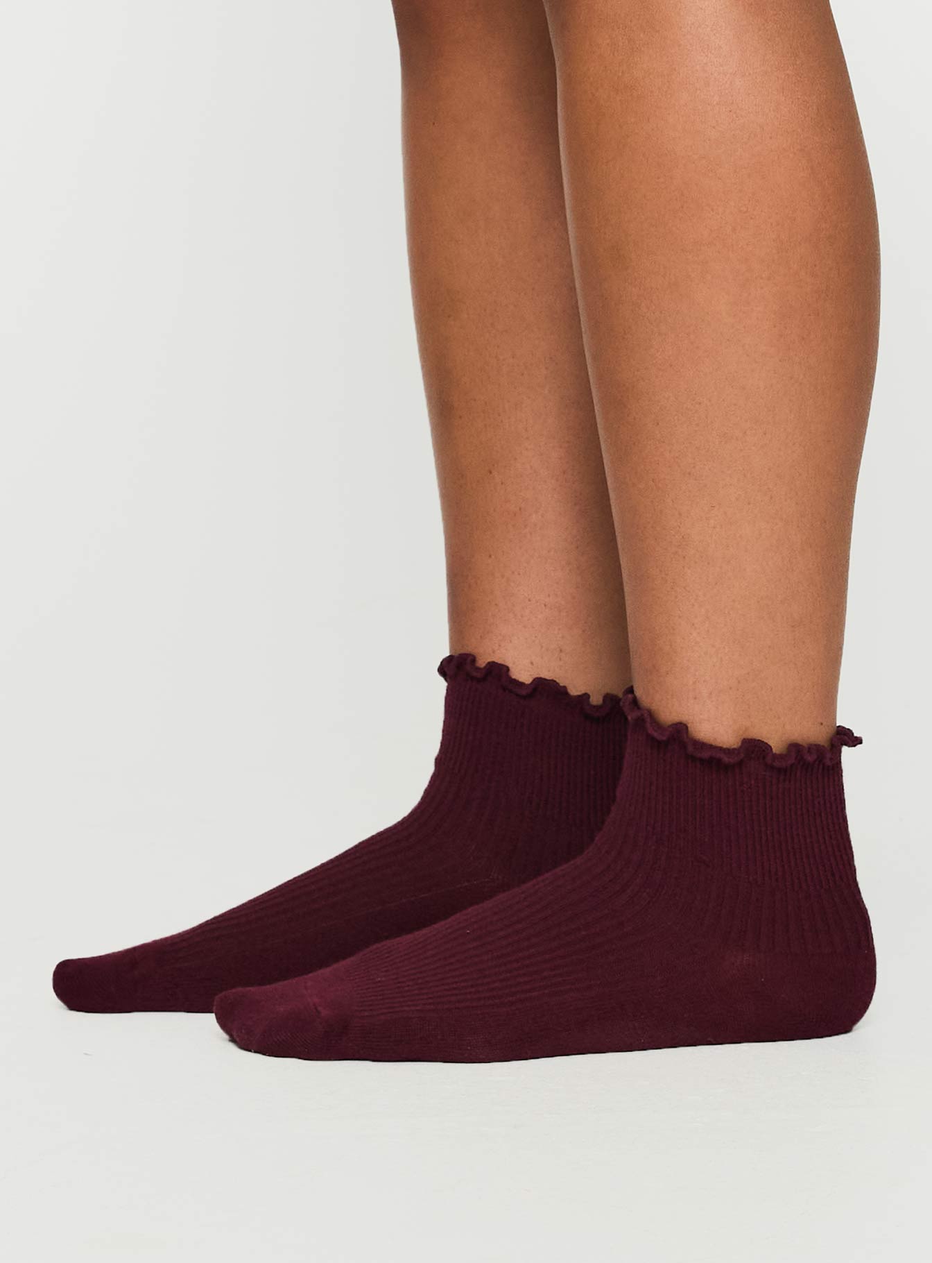 Ribbed Ruffle Socks Burgundy women's socks by Ellevoria
