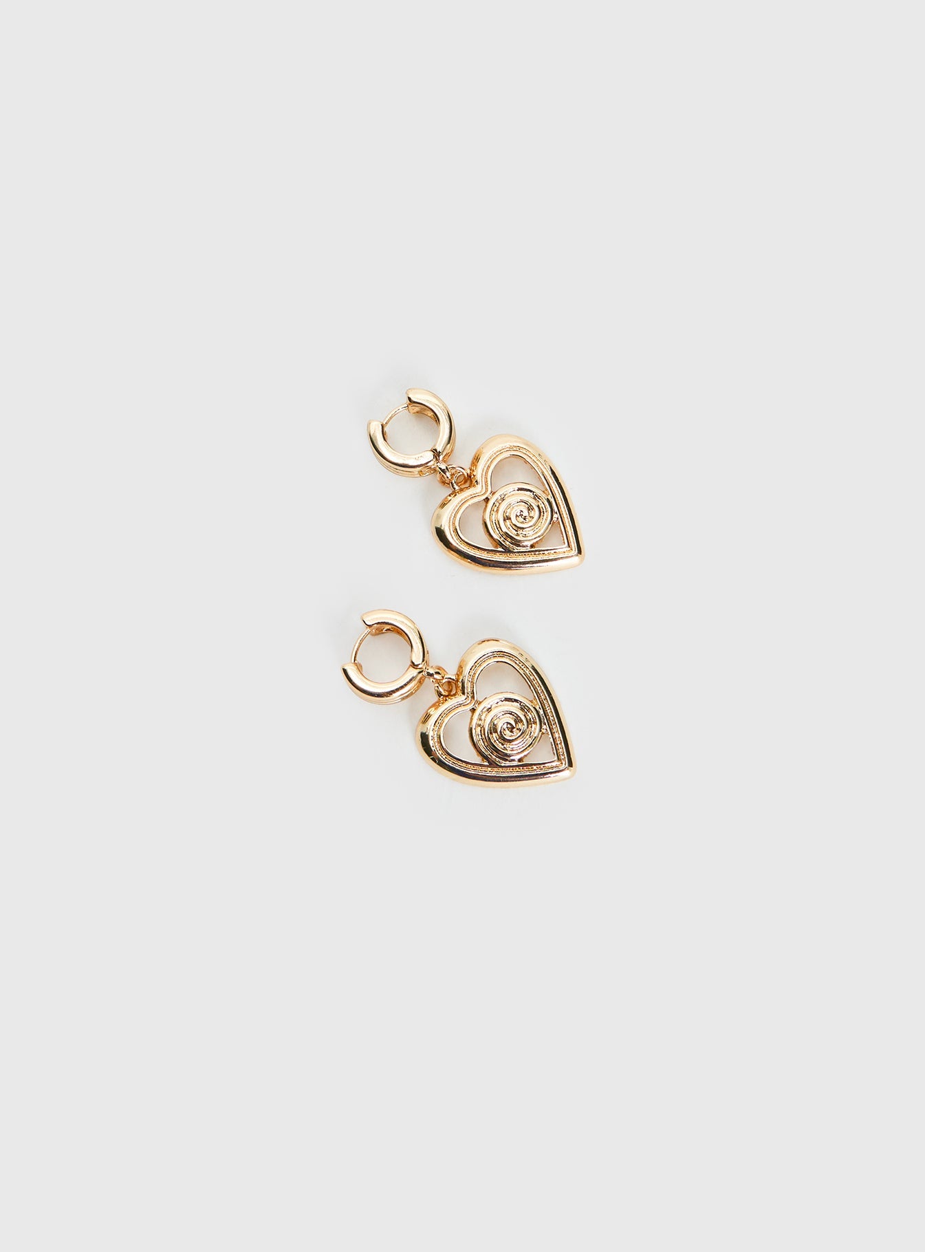 Giabella Heart Earrings Gold women's earrings by Ellevoria