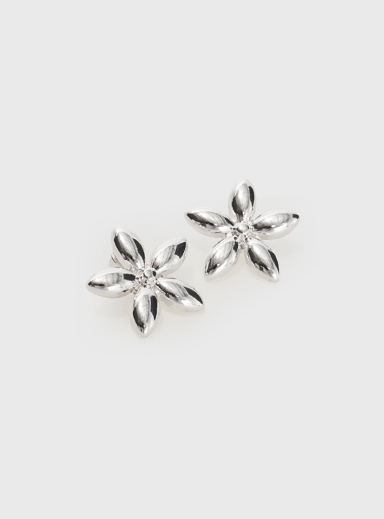 Torquil Earrings Silver women's earrings by Ellevoria
