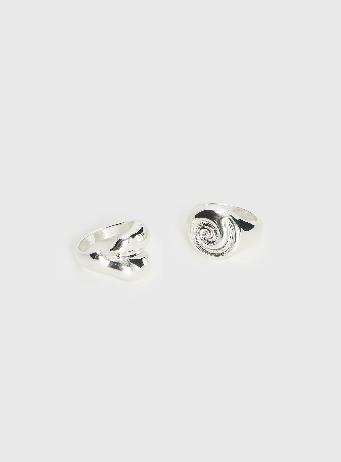 Broken Hearts Club Ring Pack Silver women's ring by Ellevoria
