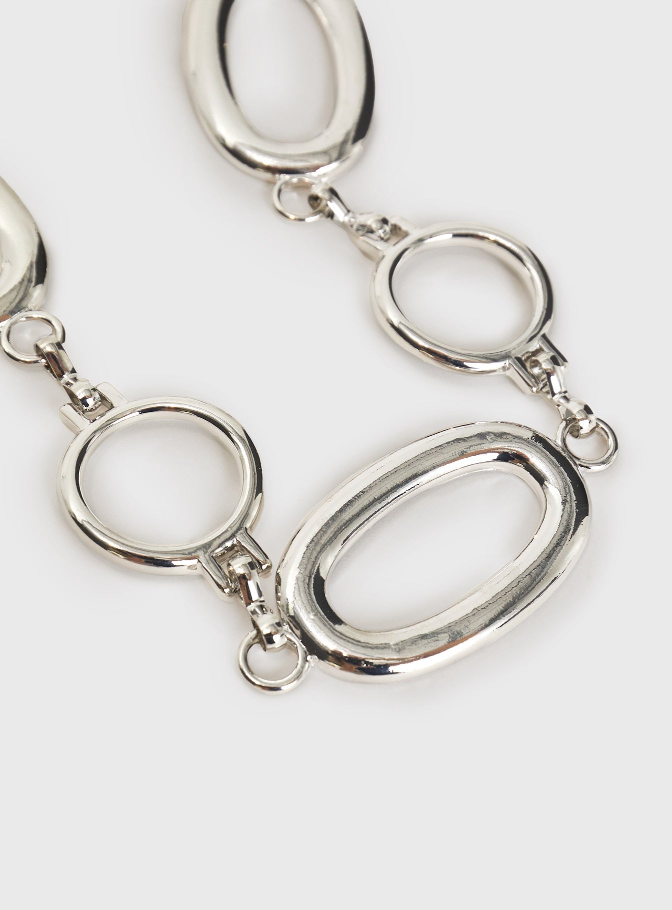 Halleck Silver Pendant Chain Belt Silver women's belt by Ellevoria