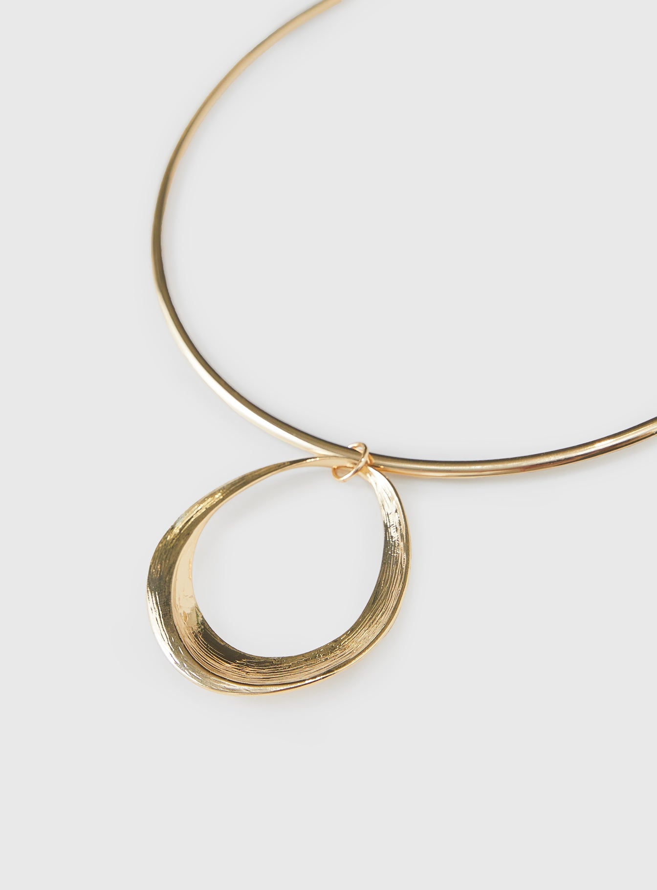 Yes To Heaven Pendant Necklace Gold women's necklace by Ellevoria
