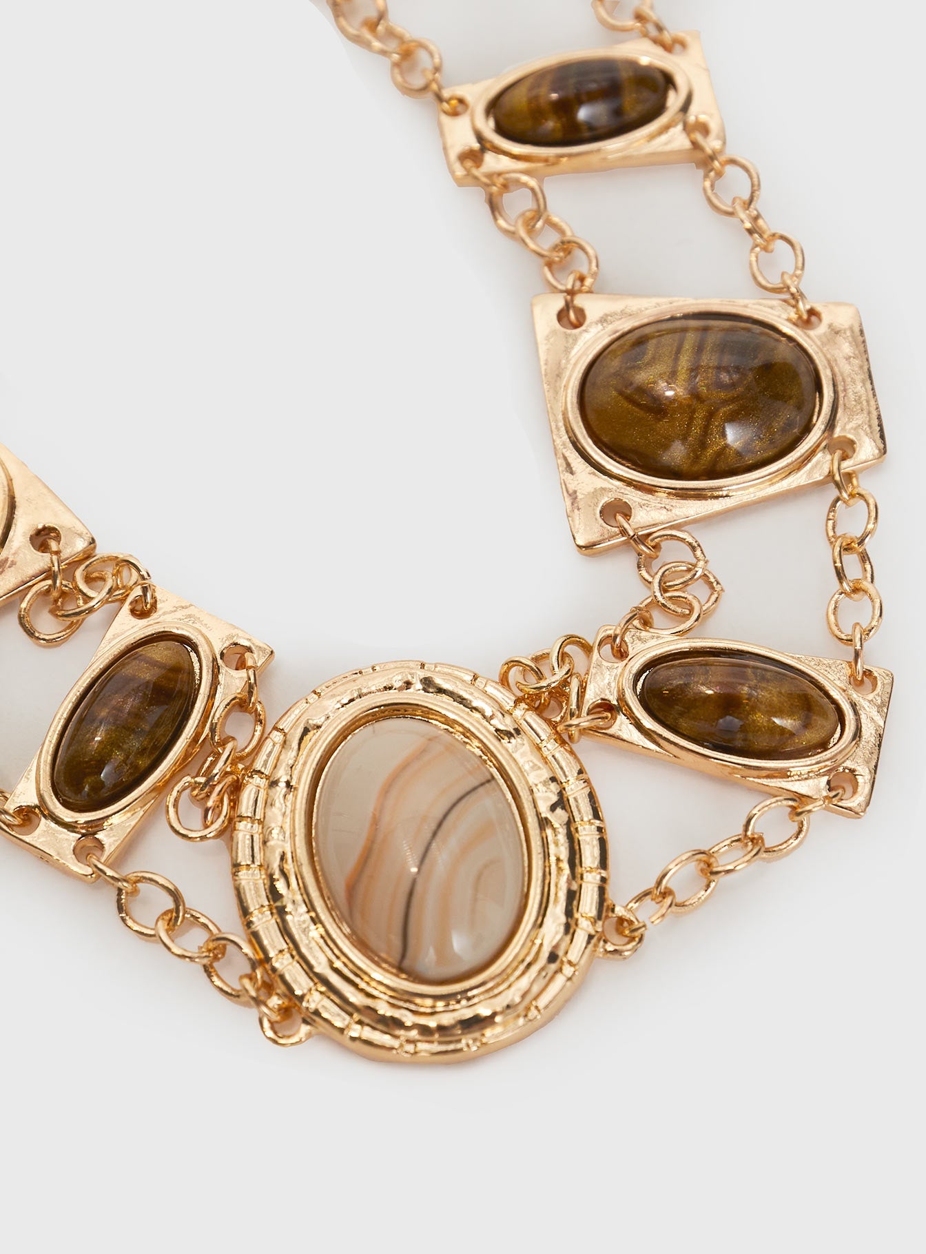 Kennith Chain Belt Gold women's belt by Ellevoria