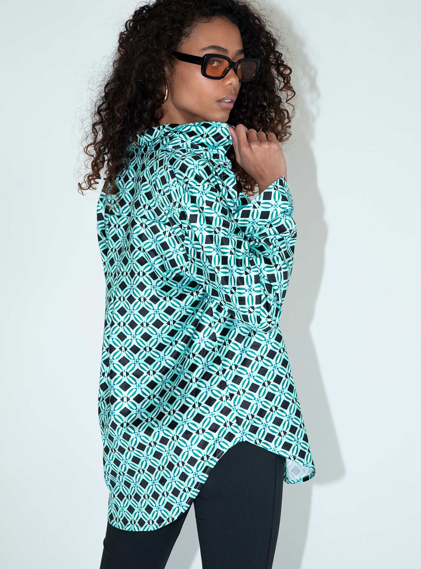 Tui Shirt Green - women's shirt by Ellevoria - view 3
