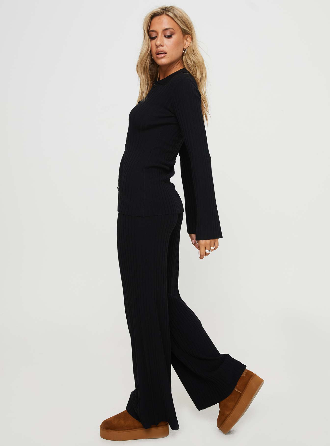 Andry Set Black women's pant set by Ellevoria