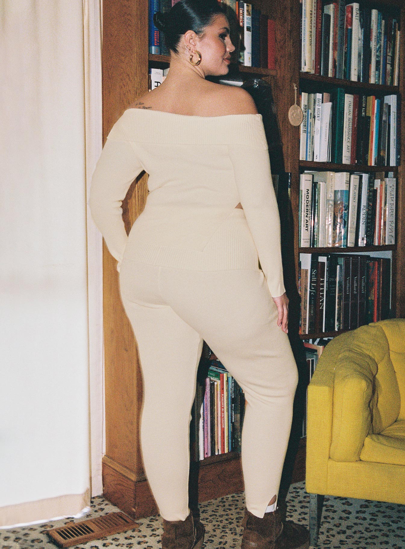Macallan Leggings Cream Curve women's pant set by Ellevoria