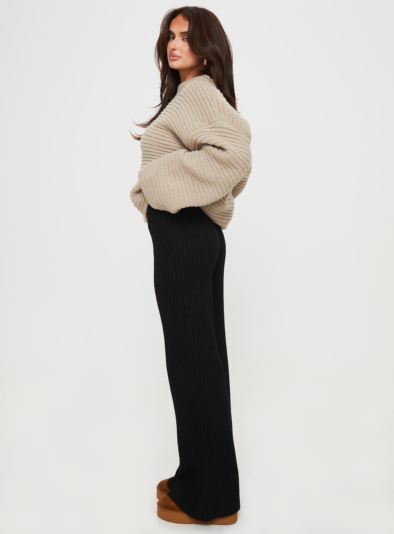Montana Knit Pants Black - loose fit women's bottoms by Ellevoria