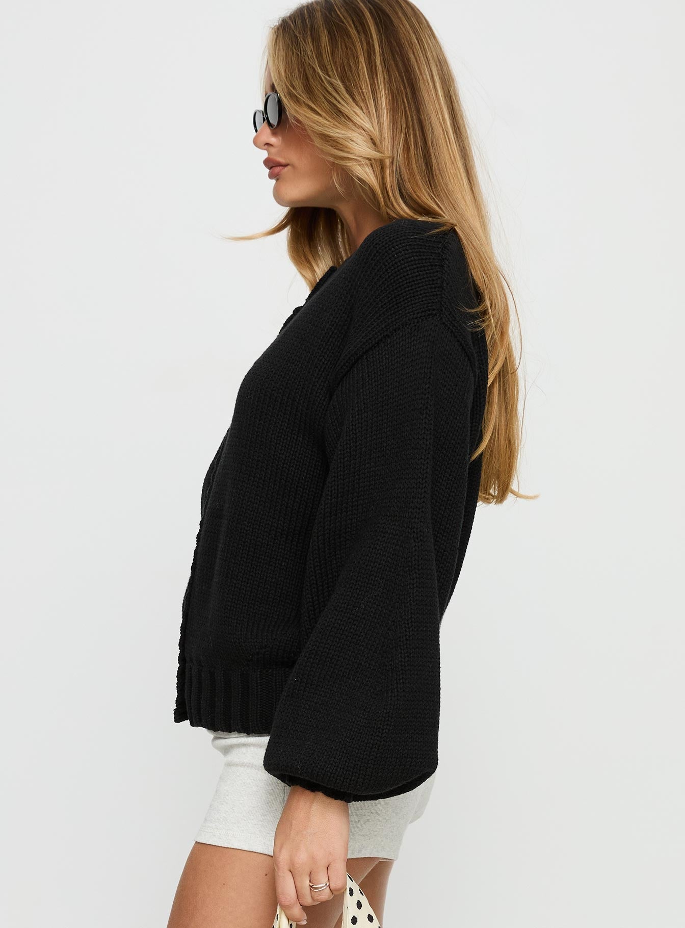 Edern Cardigan Black women's sweater by Ellevoria