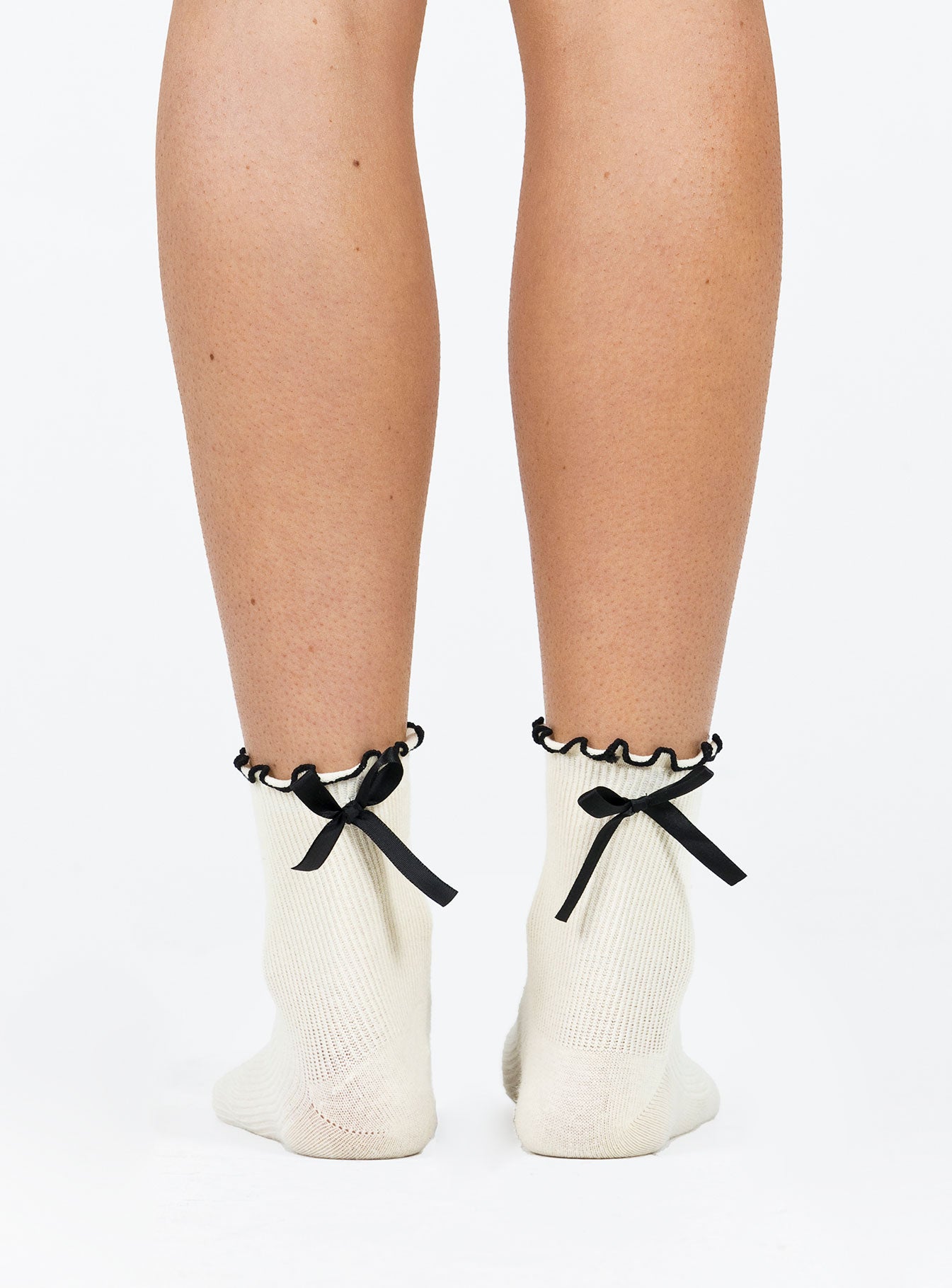 Lanter Socks Cream women's socks by Ellevoria