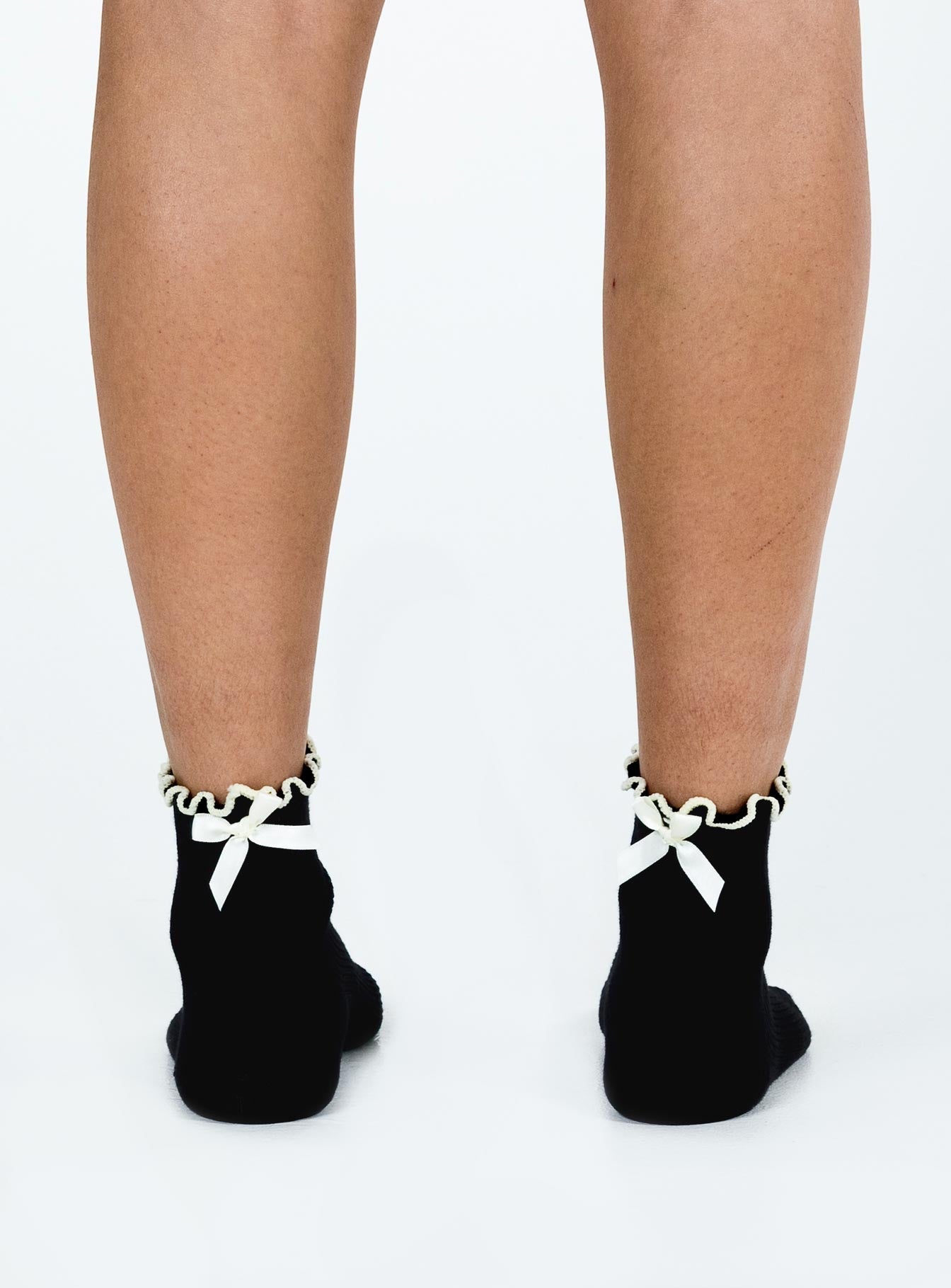 Lanter Socks Black / Cream women's socks by Ellevoria