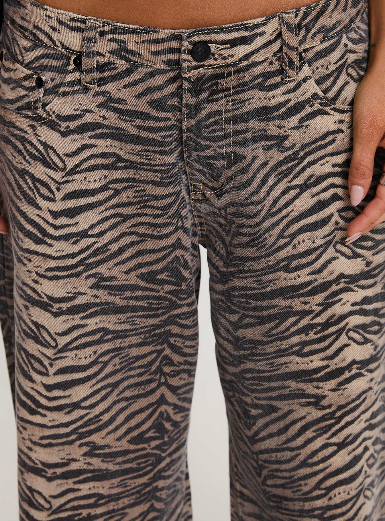 Radical Low Rise Baggy Jeans Tiger women's denim jeans by Ellevoria