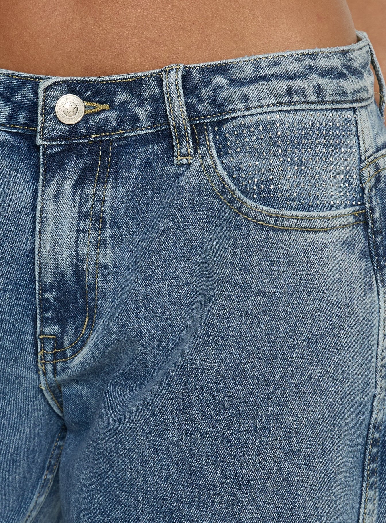 Ramos Diamante Low Rise Wide Leg Jeans Washed Mid Blue women's denim jeans by Ellevoria