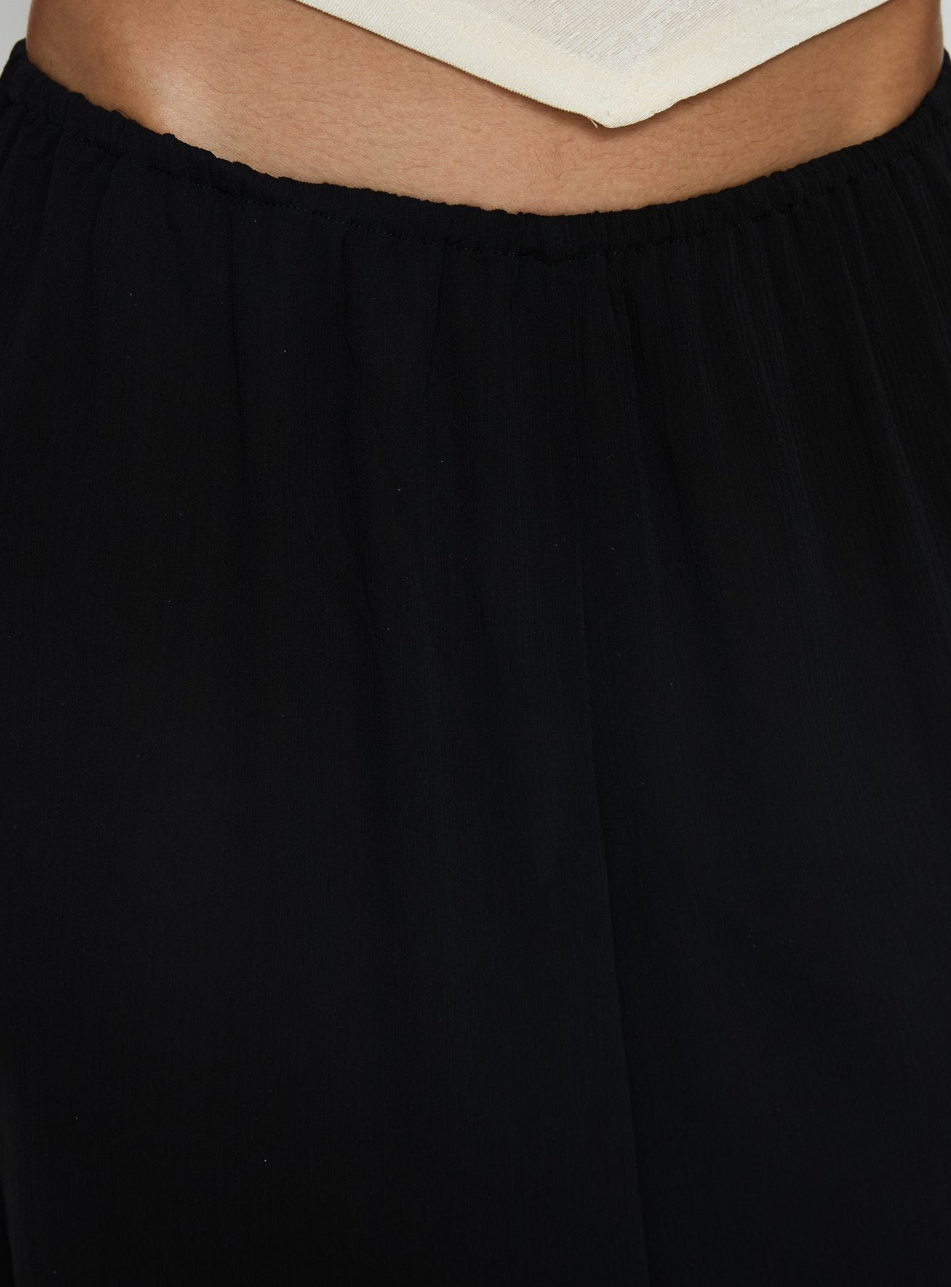 Moondancer Balloon Pants Black - loose fit women's bottoms by Ellevoria