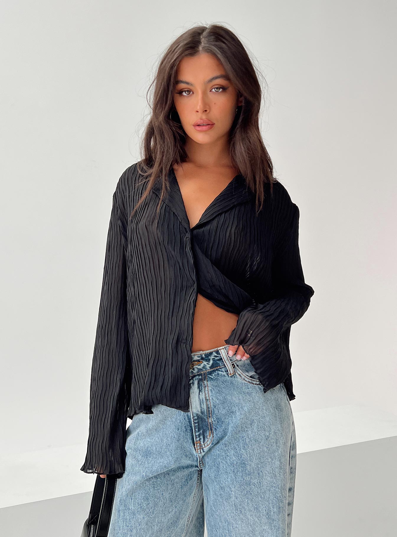 Selma Shirt Black - women's shirt by Ellevoria - view 7