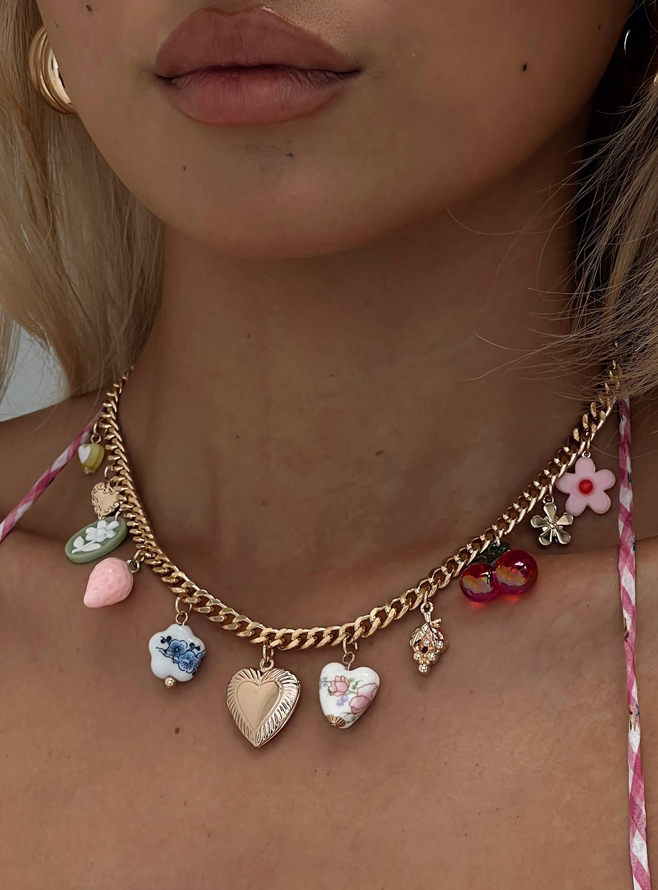 Get Closer Charm Necklace Gold women's necklace by Ellevoria
