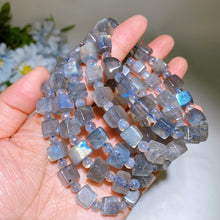 8mm Labradorite Cube Bracelet