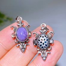 25mm Multi-Material Natural Crystal Pendant