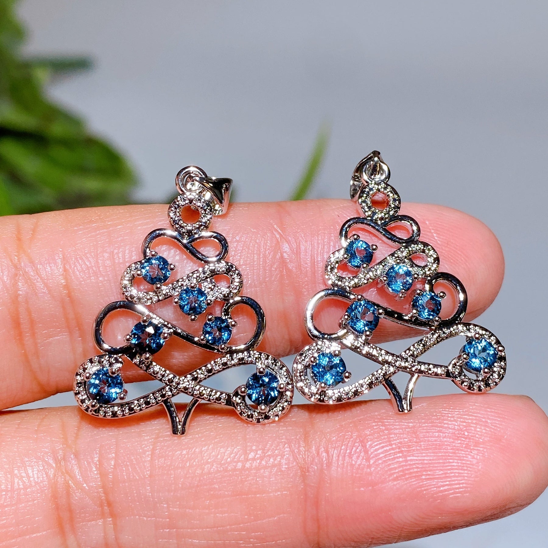 Copper Silver Plated Blue Topaz Pendant