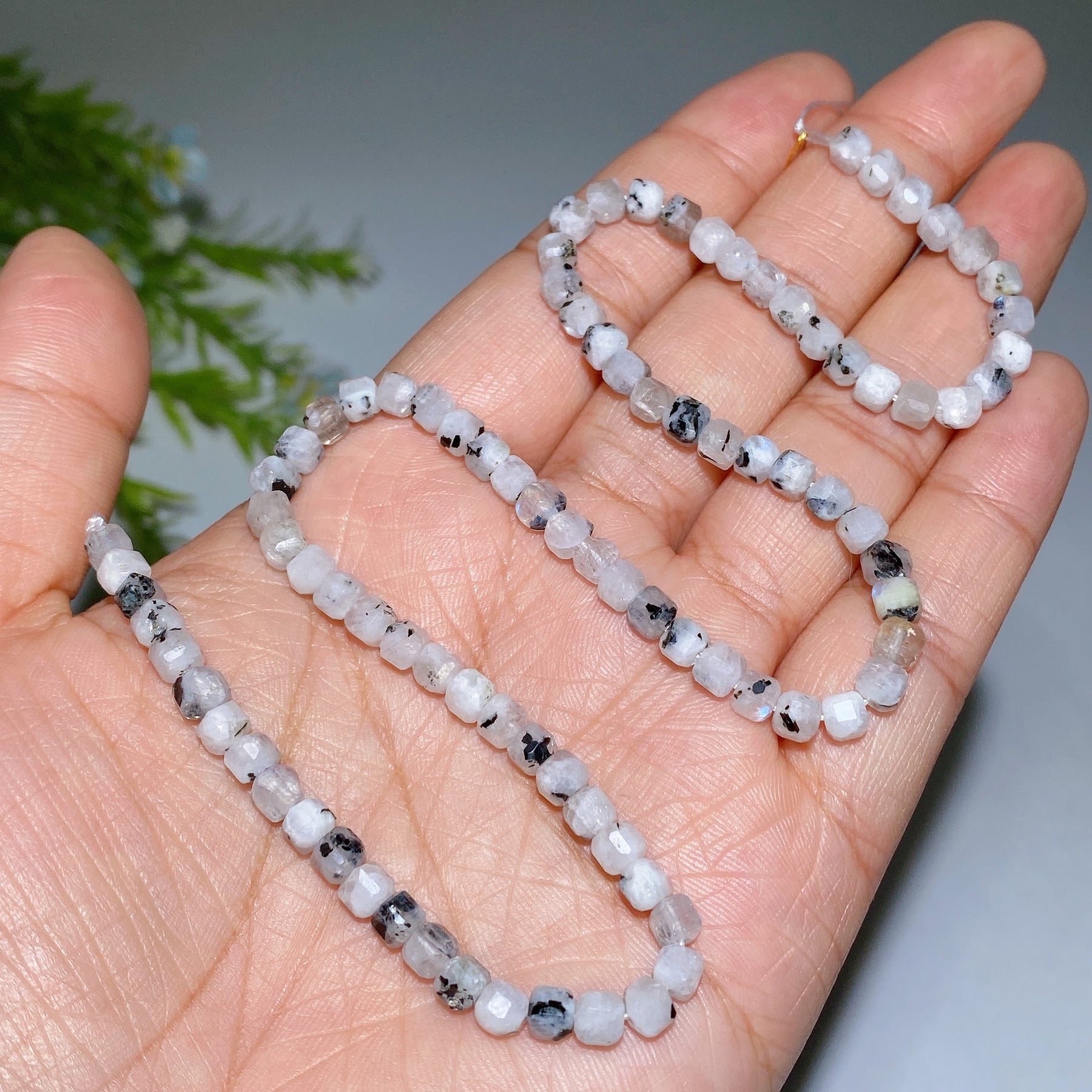 4mm Crystal Faceted Cube Bead String Crystal