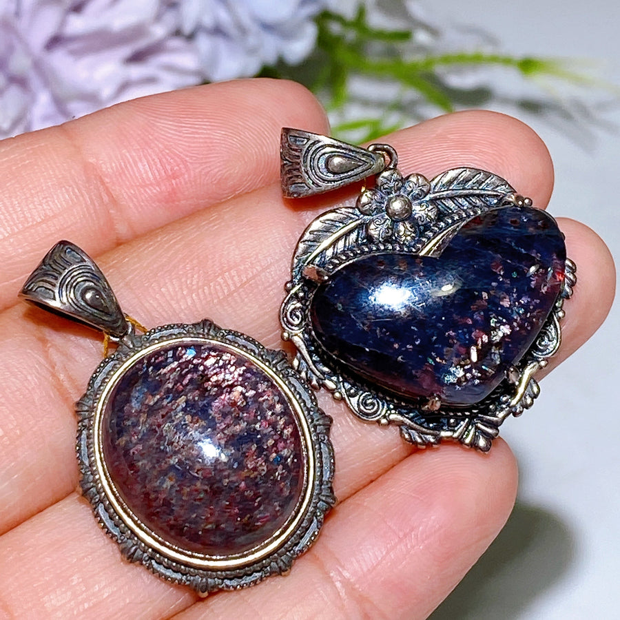 Sterling Silver Iolite Pendant