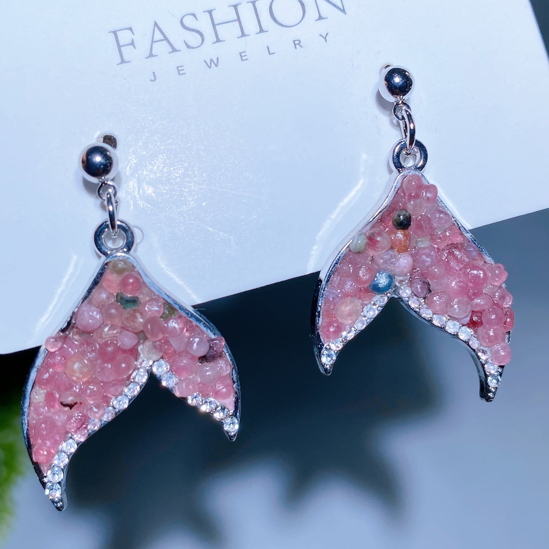 Alloy Metal Crystal Chips Fish Tail Design Earrings