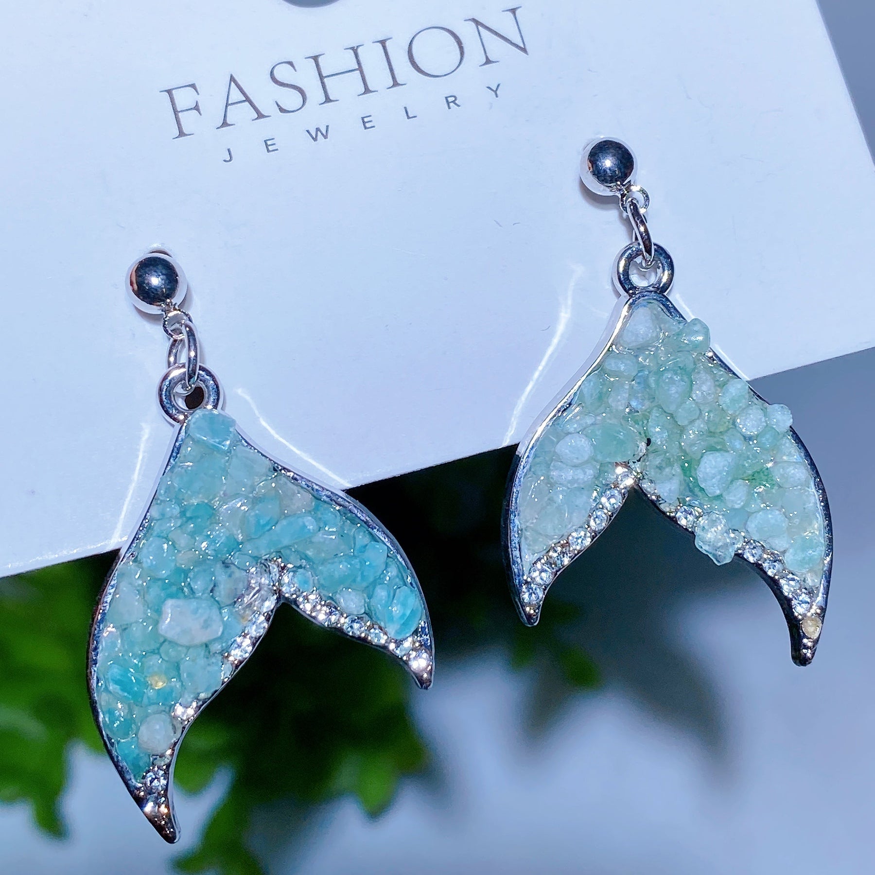 Alloy Metal Crystal Chips Fish Tail Design Earrings