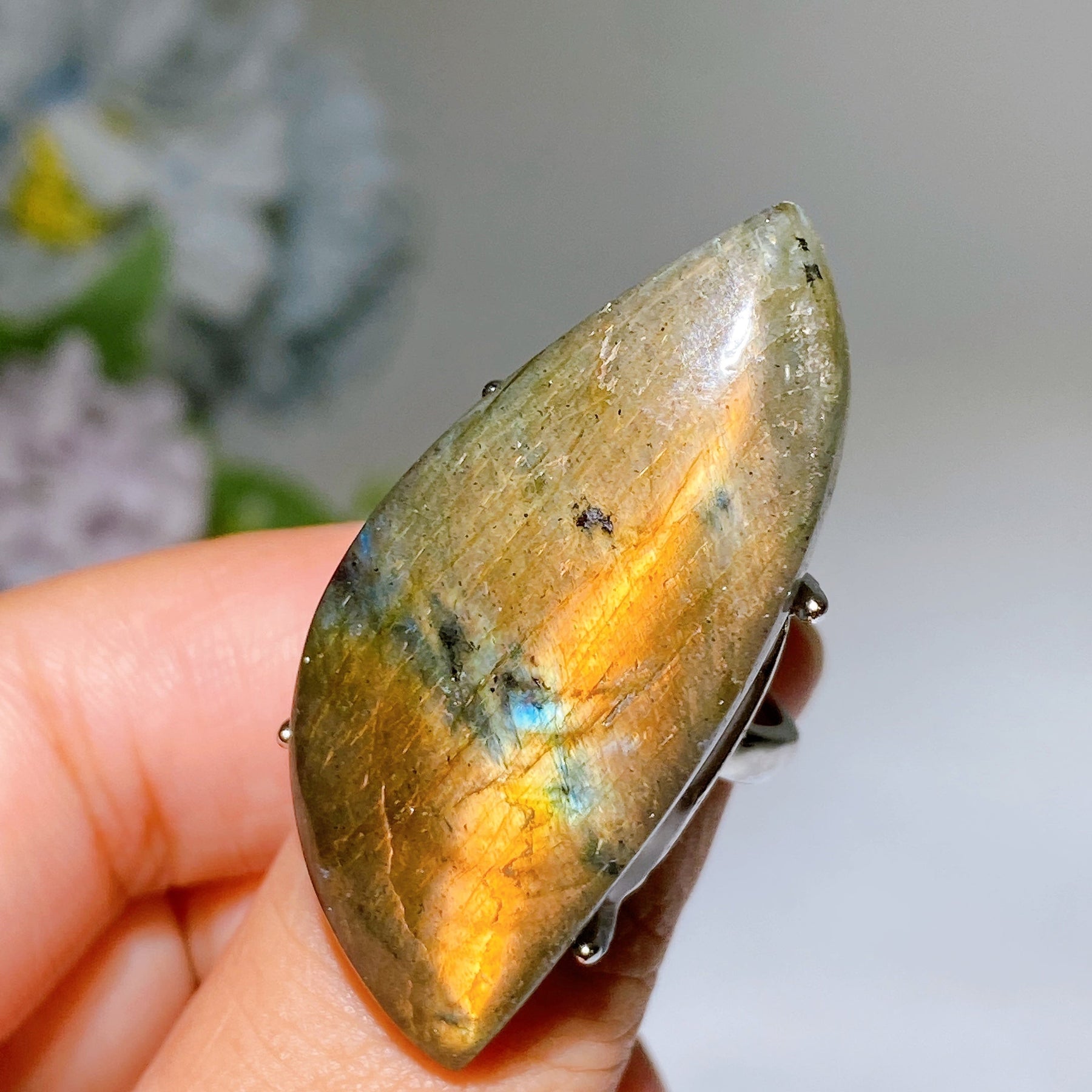 1.2"-1.7" Irregular Shape Labradorite Ring