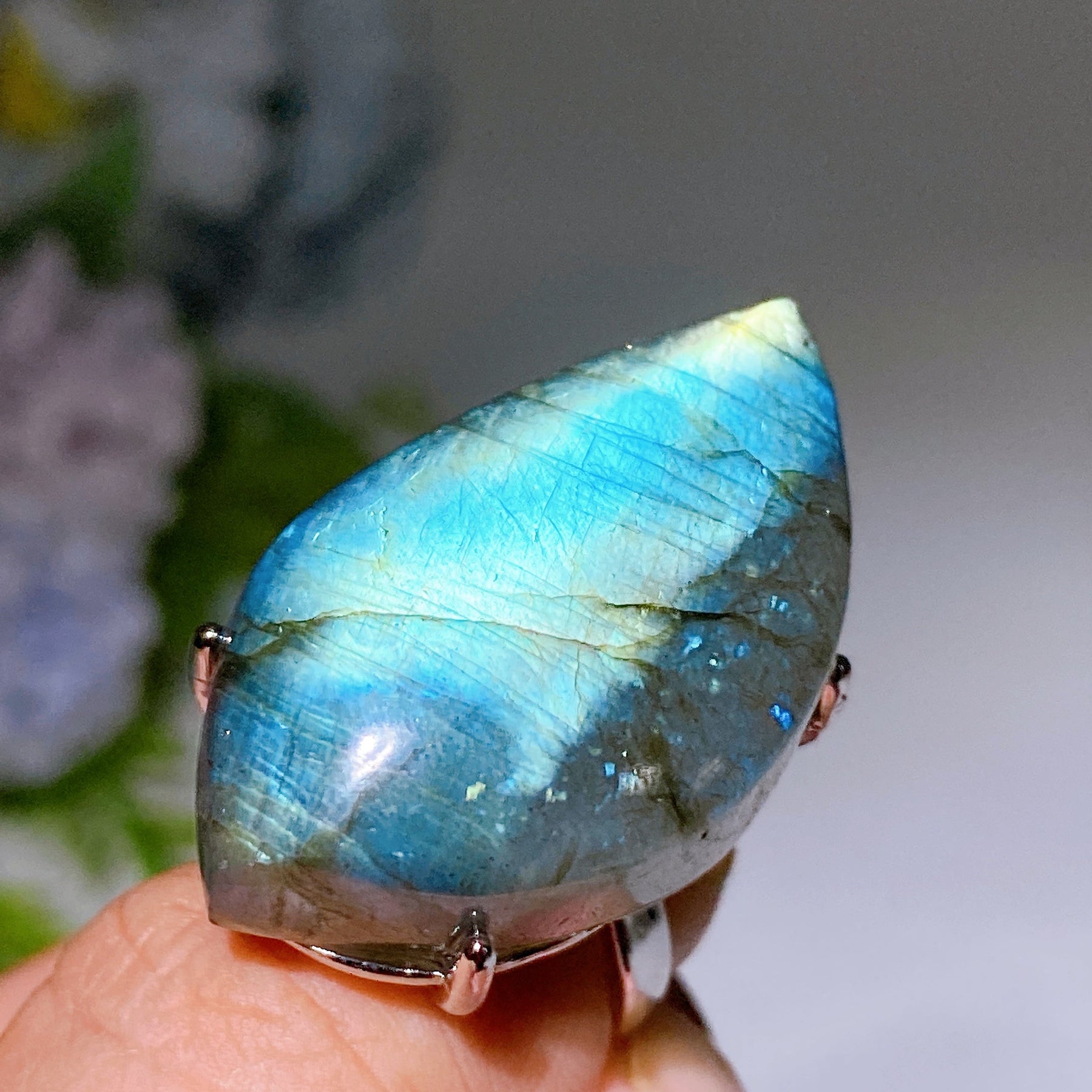 1.2"-1.7" Irregular Shape Labradorite Ring