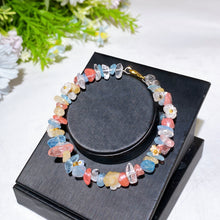 Crystal Chips Bracelet with Flower Decor