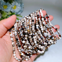 4mm Orca Agate Bracelet